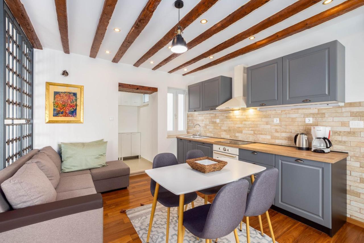 Stephane City Vibe Suites Trogir Eksteriør bilde